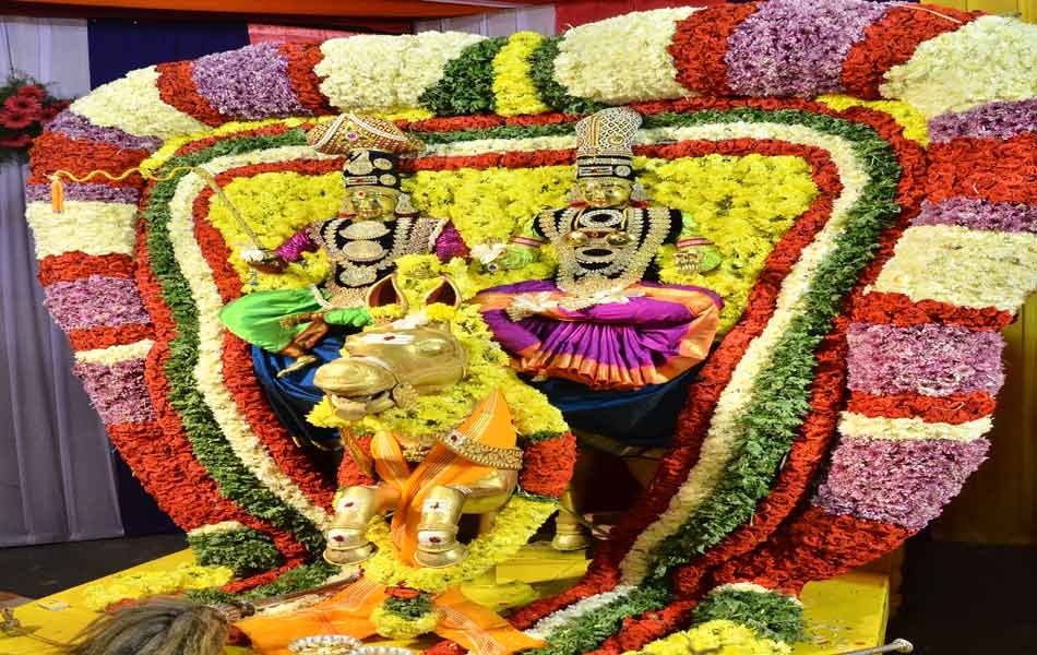 bramaramba as rajarajeswary - Sakshi1