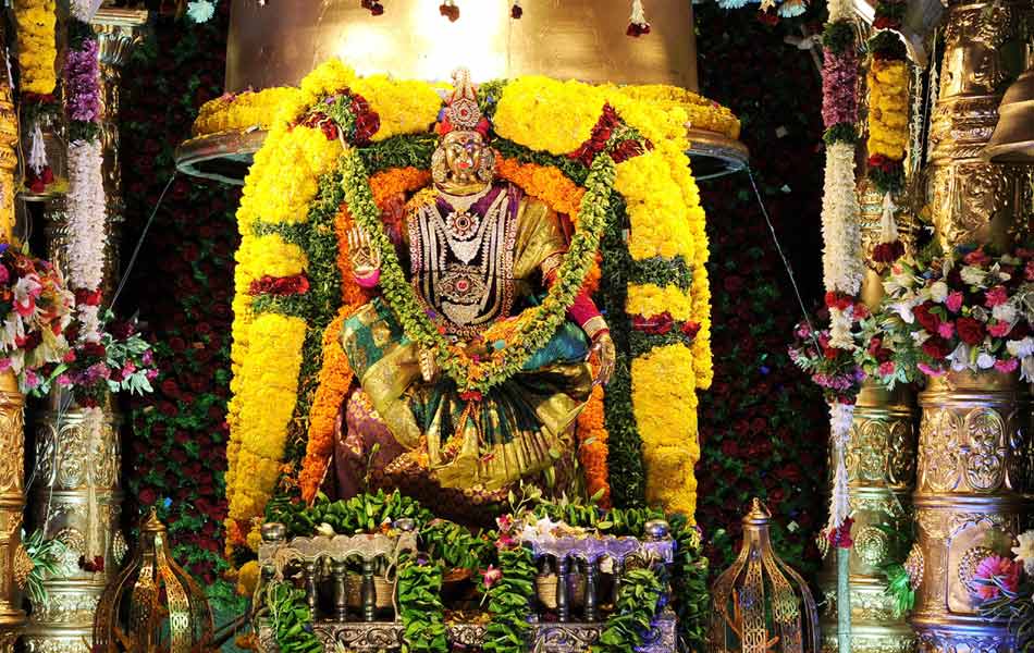 Vasavi Gramotsvam - Sakshi1