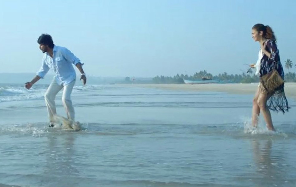 Dear zindagi movie stills1