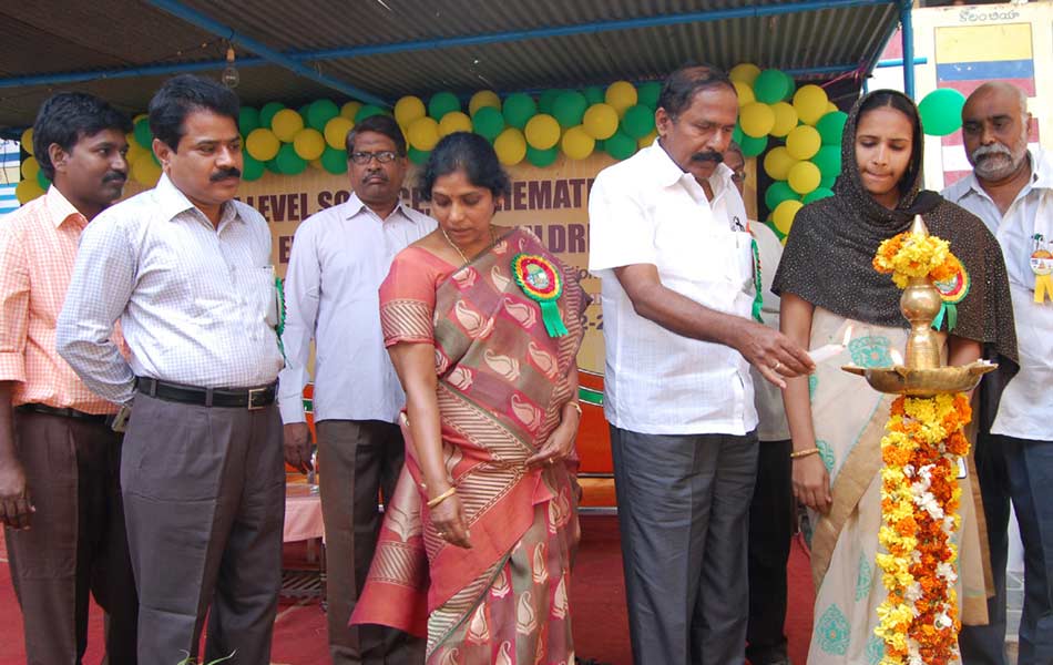 Science fair in tenali10