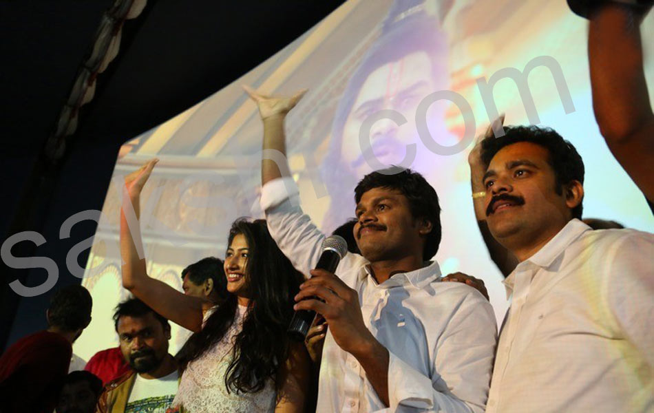 saptagiri express movie team theater4