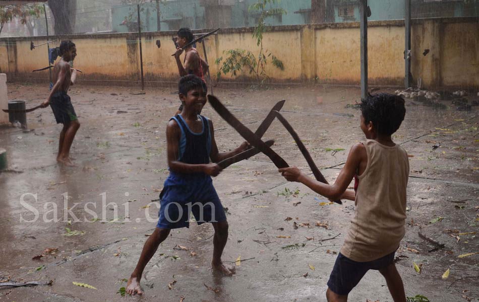 heavy rain in kothagudem20