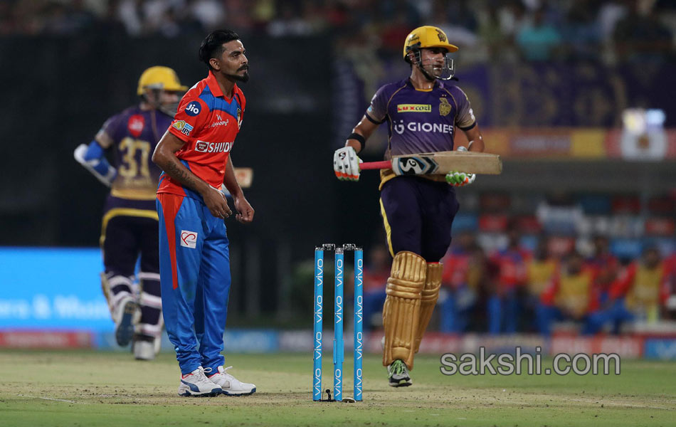 Gujarat Lions win by Kolkata Knight Riders - Sakshi18