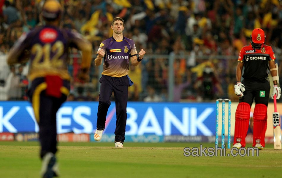 RCB crash to lowest ever IPL score in history10