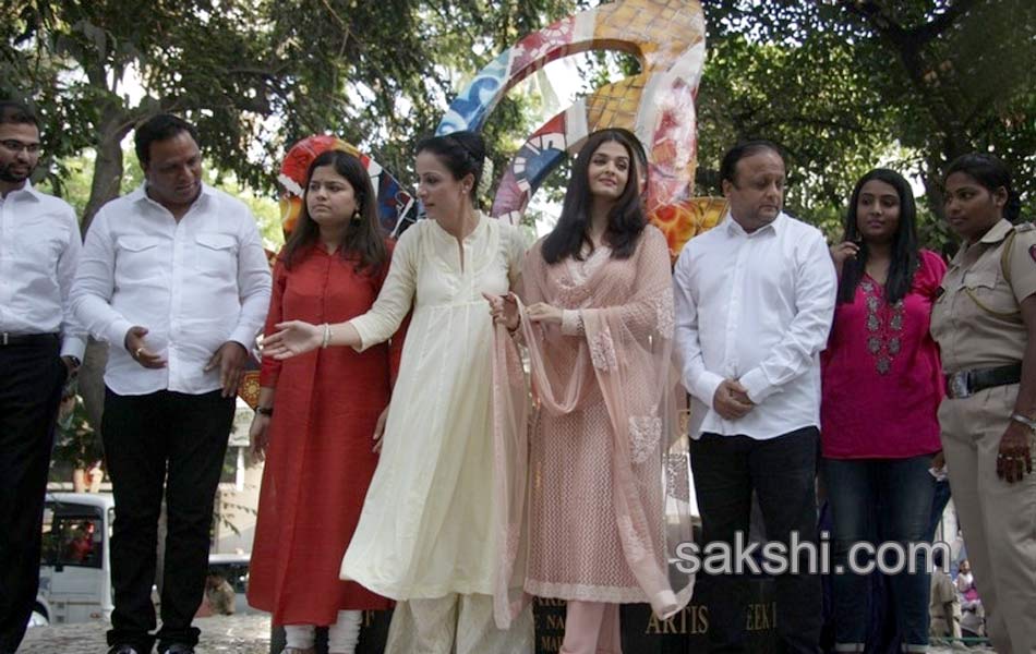 Aishwarya Rai Inaugurates The Paradise Garden6
