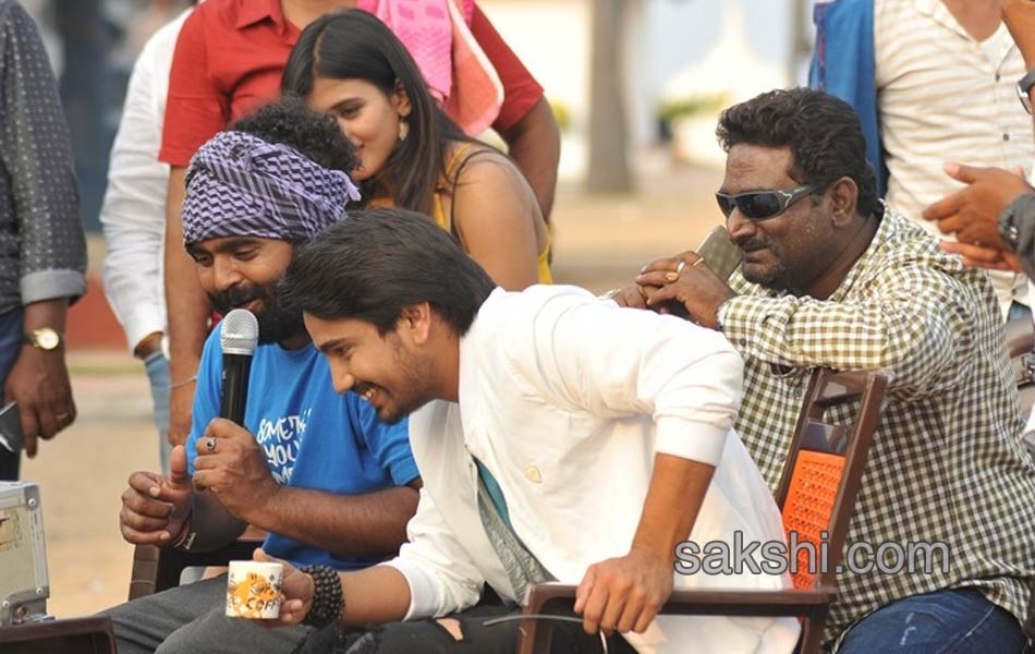 Andhagadu movie stills3