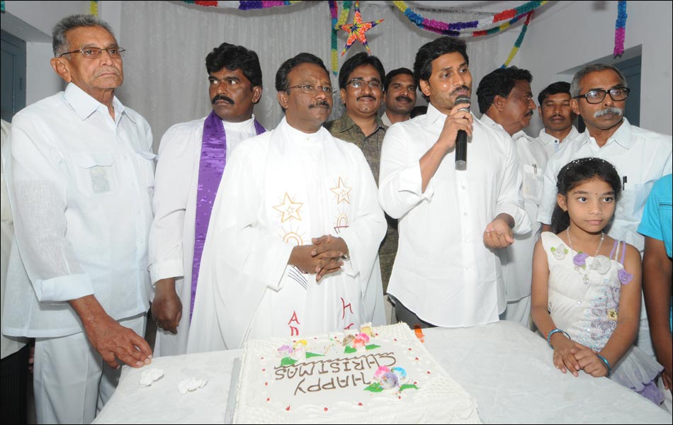 Jagan Mohan Reddy Christmas celebrations2