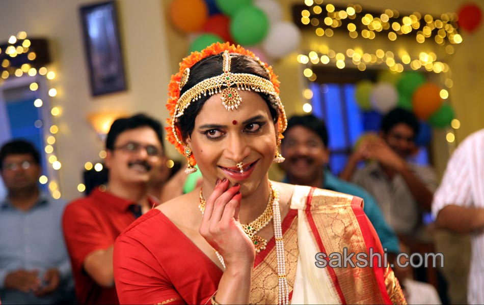 Emo Gurram Eguravachchu Stills - Sakshi11