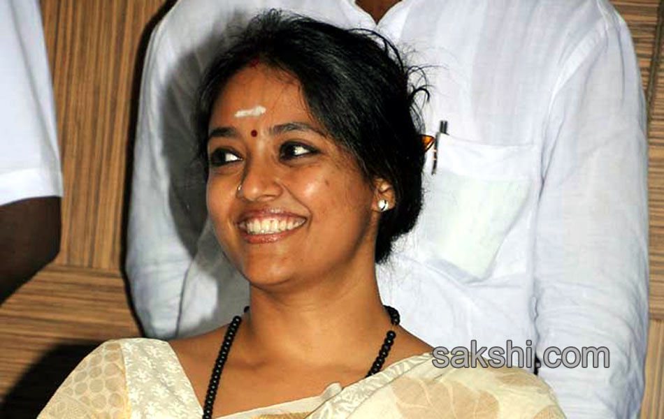 Ranjitha turns Sanyasin becomes Ma Anandamayi - Sakshi10