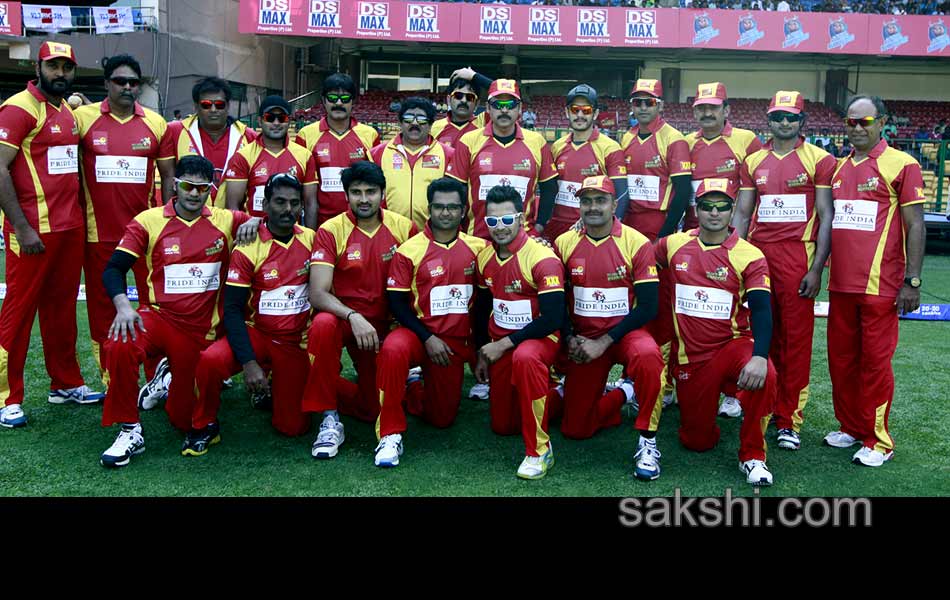 CCL 4 Terrific Victory For Kerala Strikers Beats Telugu Warriors By 4 Wickets3