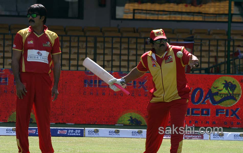 CCL 4 Terrific Victory For Kerala Strikers Beats Telugu Warriors By 4 Wickets48