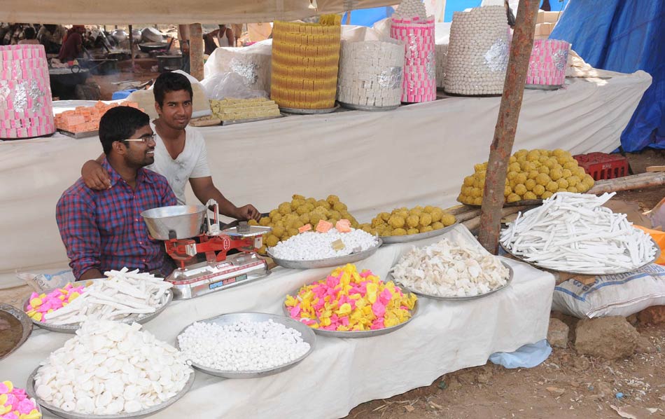 sammakka saralamma jathara - Sakshi15