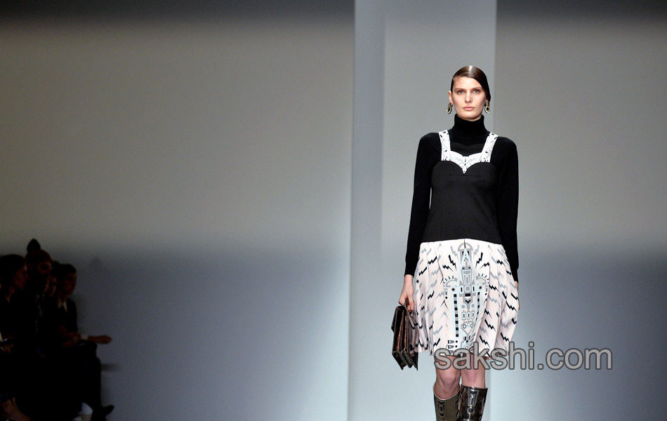 Fashion Week Cat Walk in London - Sakshi4