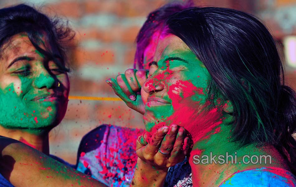 Holi Celebrations Overall Country4