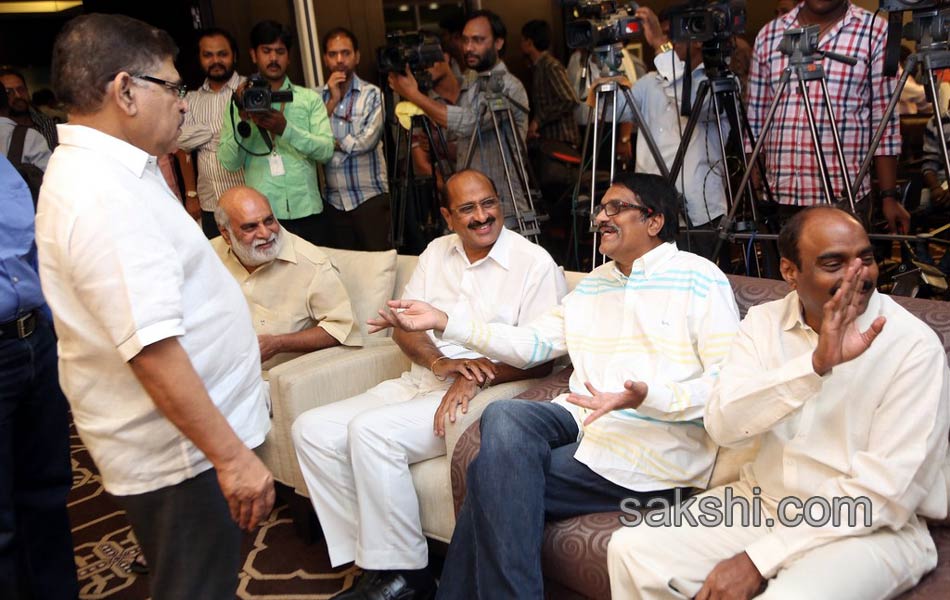 Los Angeles talkies logo launch8