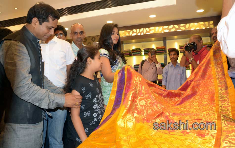 Anjali at ameerpet12