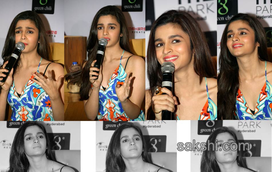 Humpty Sharma Ki Dulhania Film Press Meet - Sakshi12