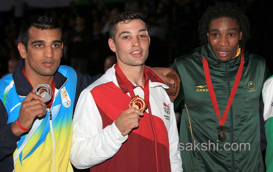 india won gold and silver at common wealth games 20141