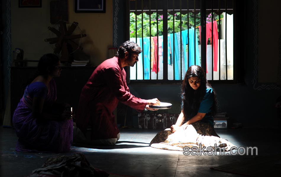 Gundeninda Gudi Gantalu Movie Stills5