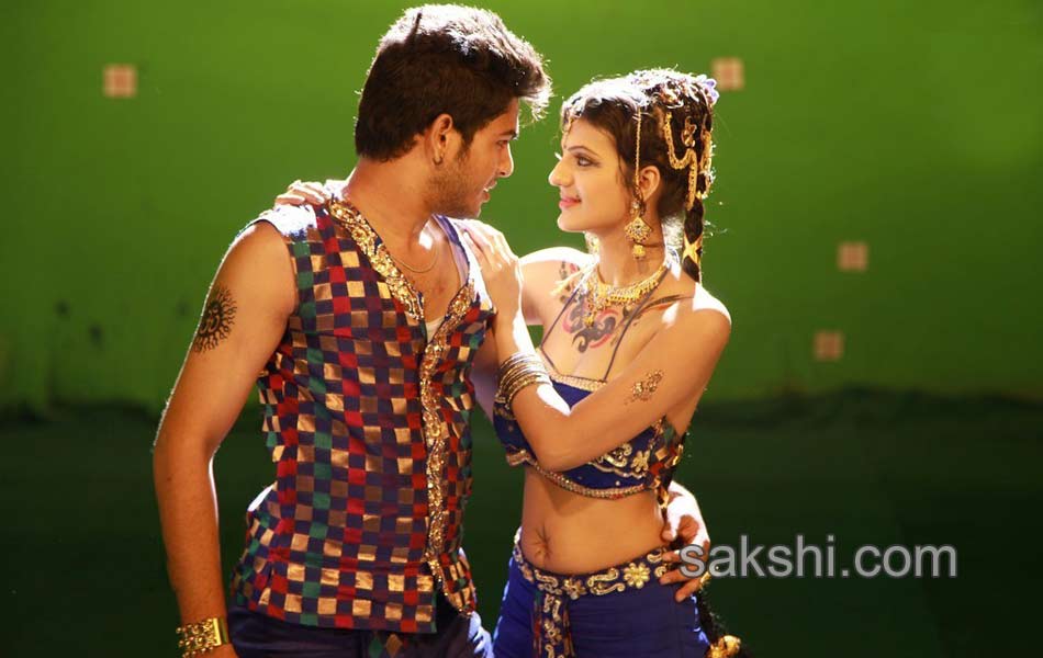 Yevariki Yevaru movie stills3