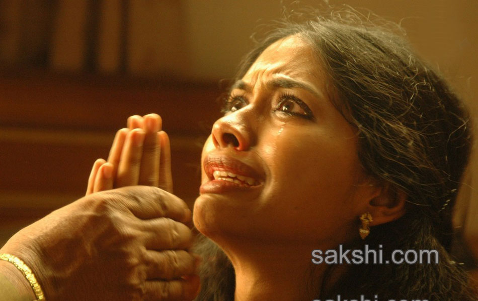 Naa Bangaaru Talli movie stills - Sakshi6