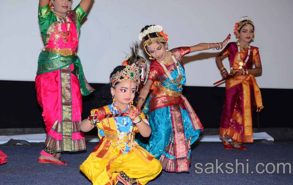 Yevariki Yevaru Audio Launch - Sakshi17