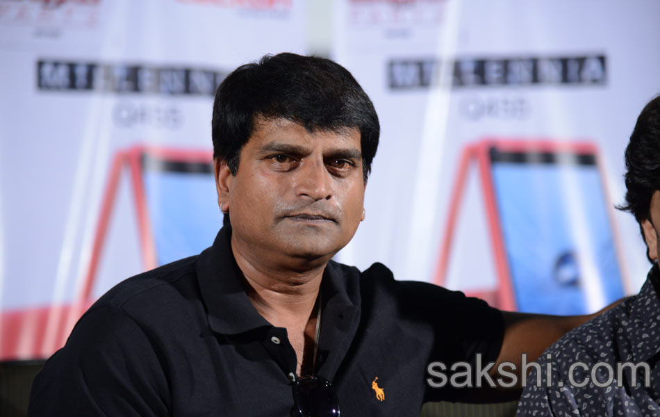 Avunu 2 move press meet1