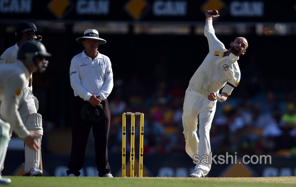 india vs australia 2nd test day 1 at Gabba15