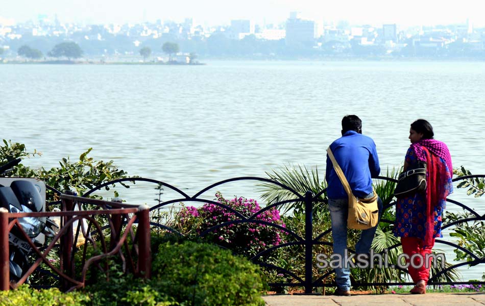 lover at neckless road4