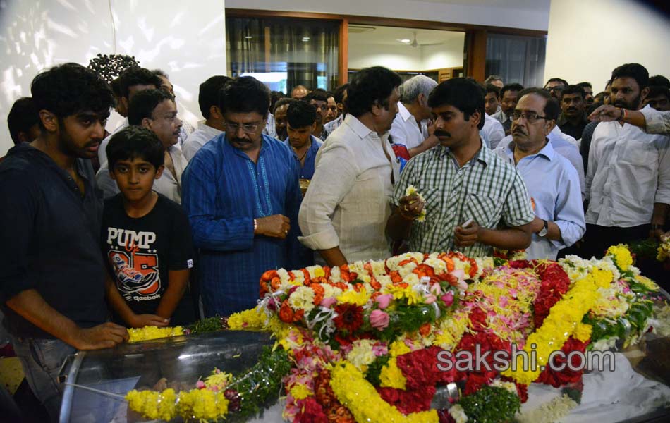 celebrities pays tribute to ramanaidu - Sakshi32