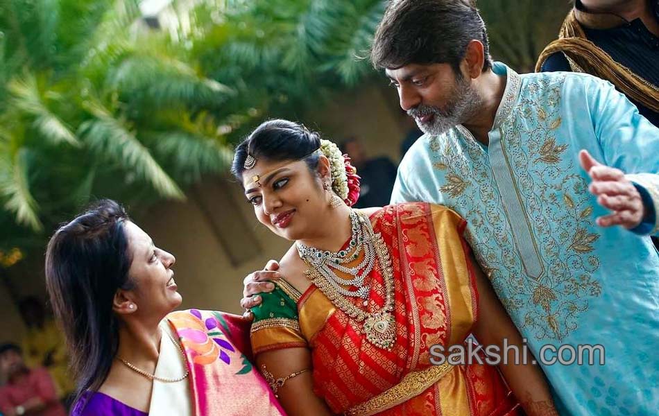 Jagapathi Babu Daughter Marriage photos14
