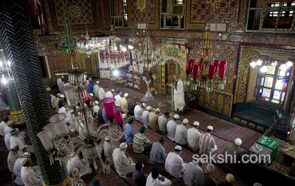 Ramadan prayers started4