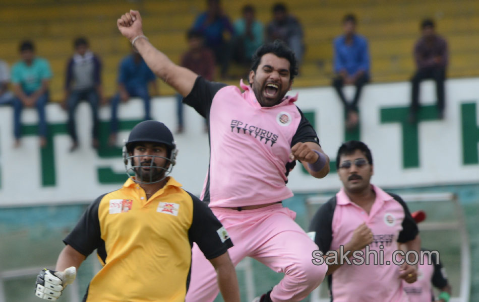 Andhra pradesh Telangana cine sports cricket17
