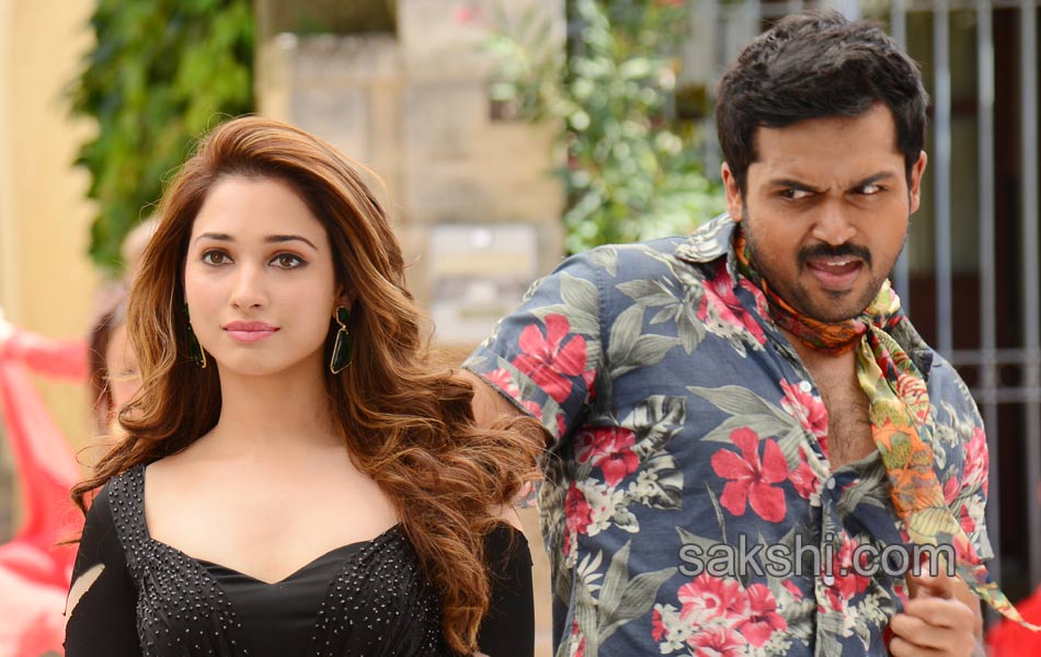 nagarjuna and karthi Oopiri - Sakshi2