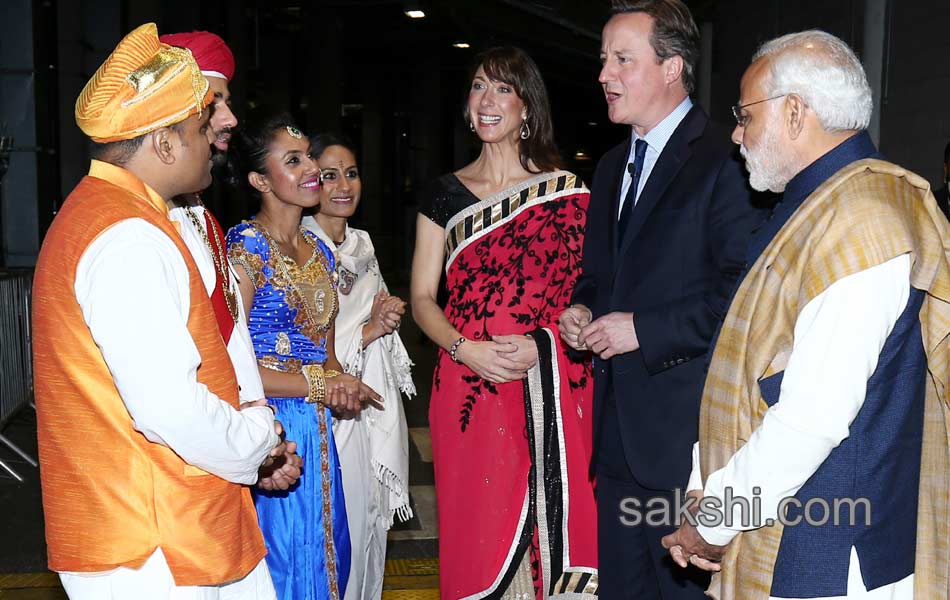 British media rakes up Narendra Modis past - Sakshi21