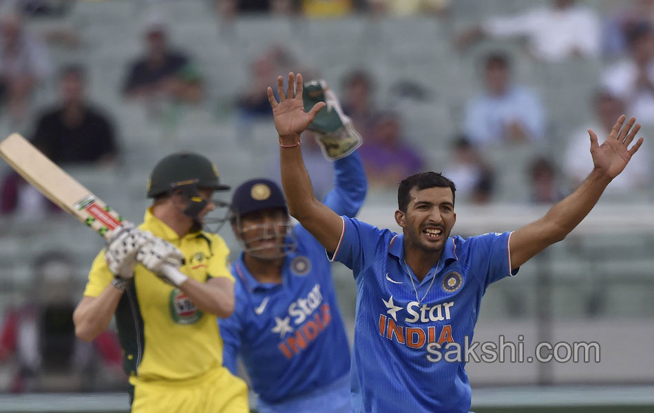 Australia won third one day international match7