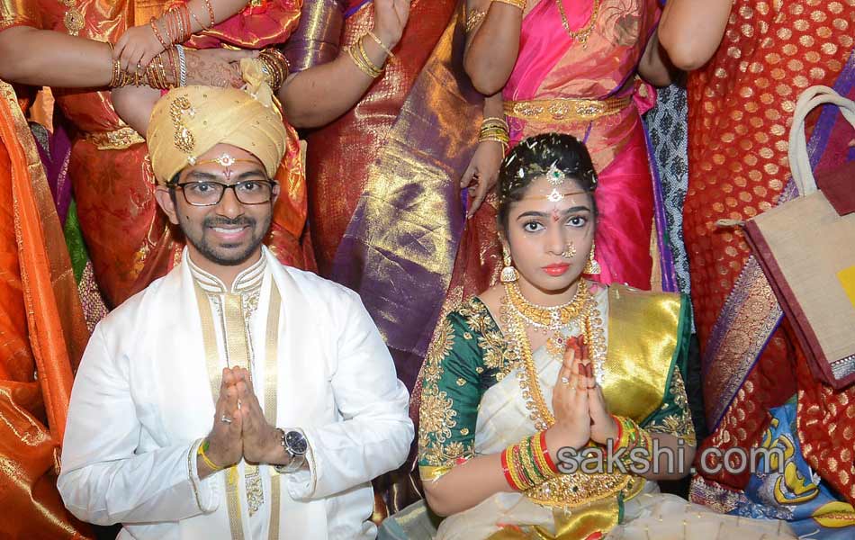 YS jagan mohan reddy attends ambati rambabu daughter marriage - Sakshi1