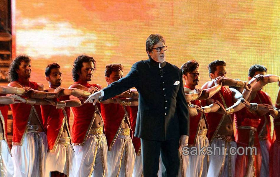 Fire Engulfs Make In India Stage in Mumbai11