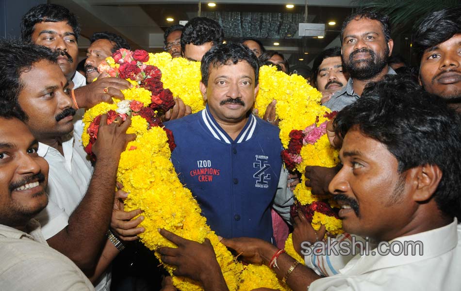 Ram Gopal Varma to Vijayawada1