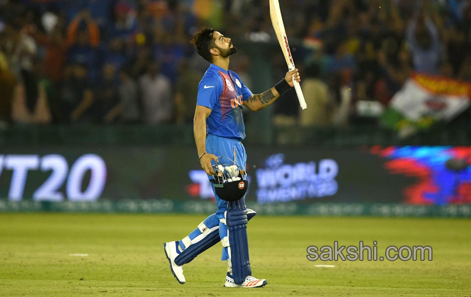 India beat Australia by six wickets in Mohali reach semis6