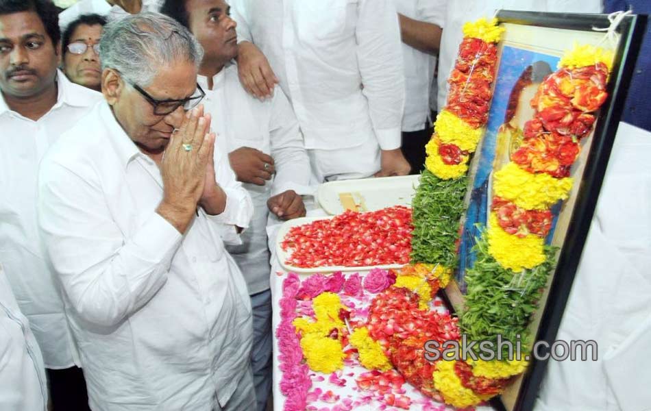 YS jagan mohan reddy tributes to Ambedkar in party office - Sakshi12