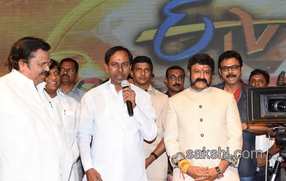 GautamiPutraSatakarni movie opeing in kcr - Sakshi9
