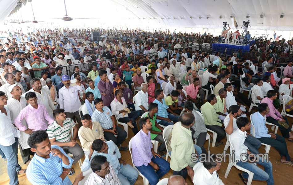 ys jagan mohan reddy launched jala deeksha - Sakshi23