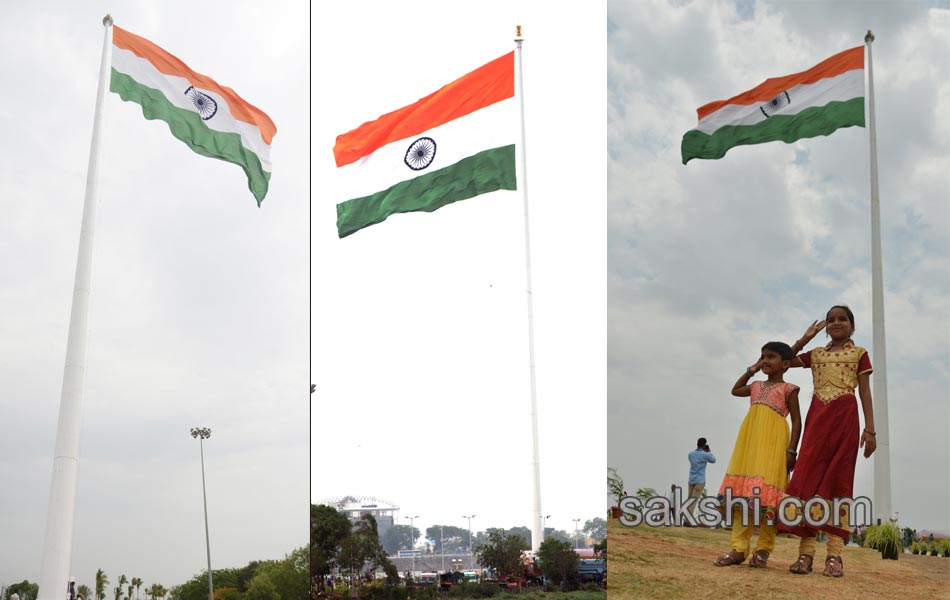 72 feet national flag hoisted by KCR - Sakshi21