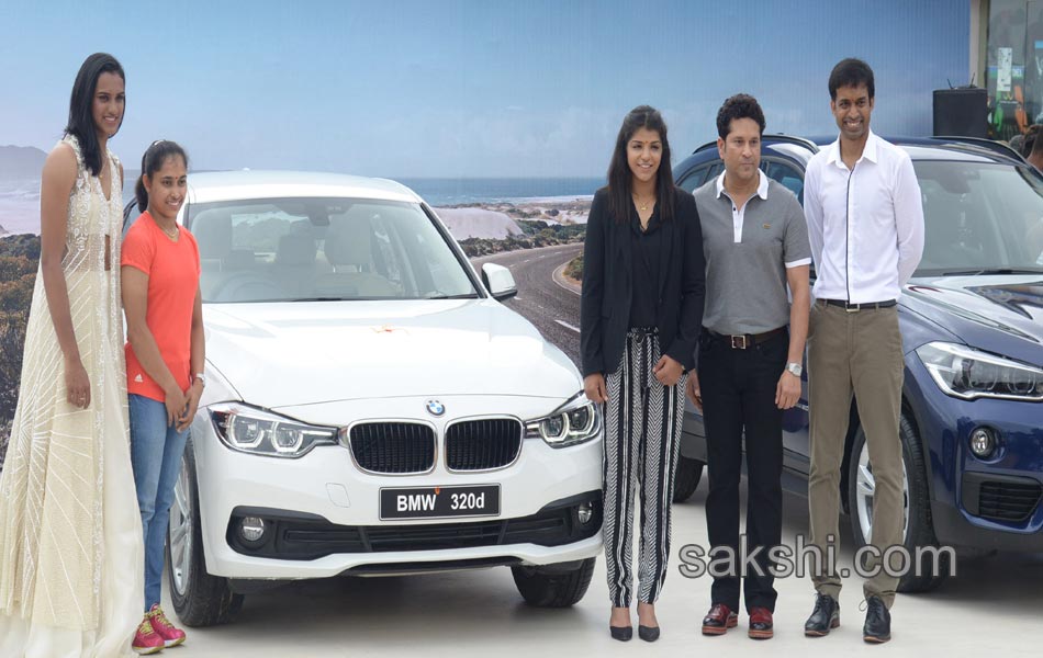 PV Sindhu Sakshi Malik Dipa Karmakar receive BMW cars Sachin Tendulkar lauds tr o5