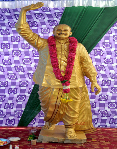 Homage to YSR - Sakshi3