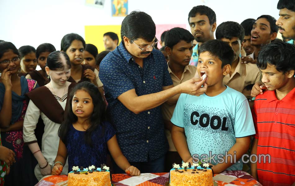 Boyapati Srinu Children Birthday Photos4