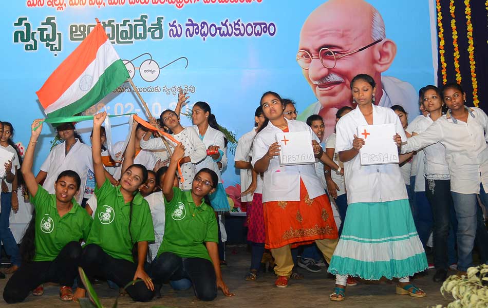 Tribute to Gandhi13