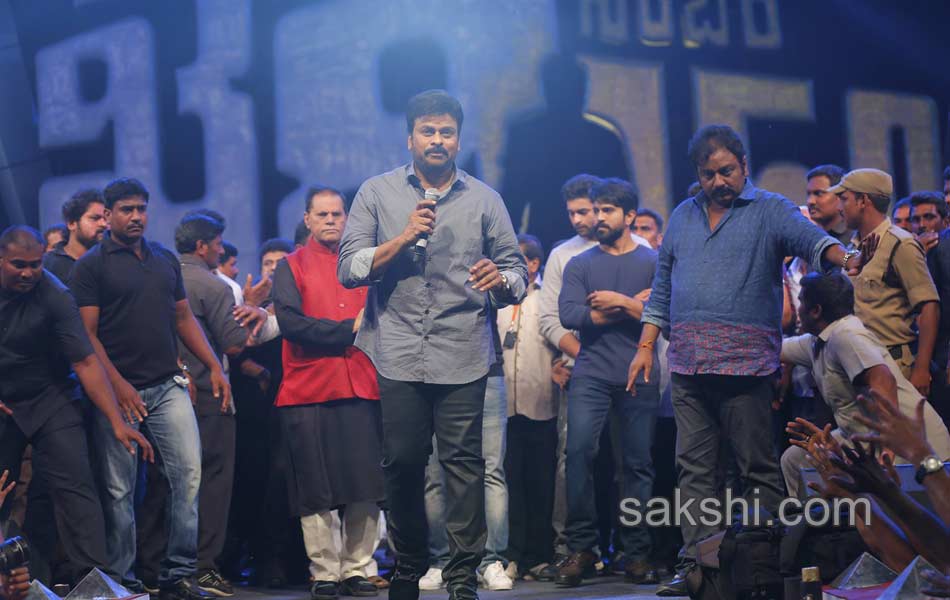 Chiranjeevis Khaidi No 150 pre release celebration16