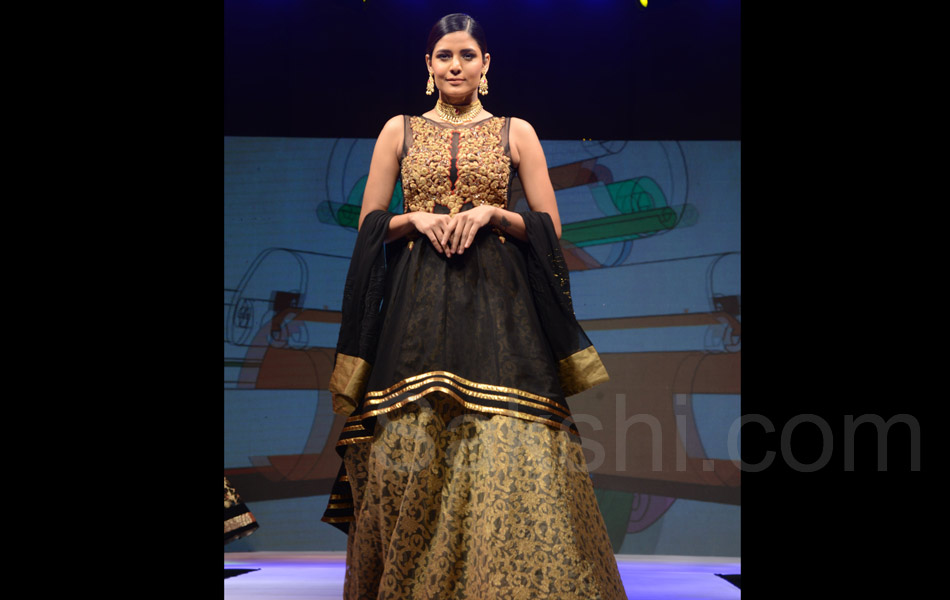fashionshow in hyd16